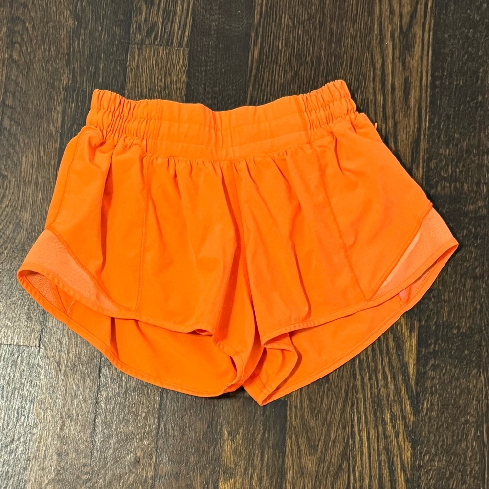 Lululemon Hotty Hot Shorts Size 2 Bright Orange